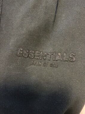 Mens essentials fear of god sweatpants
